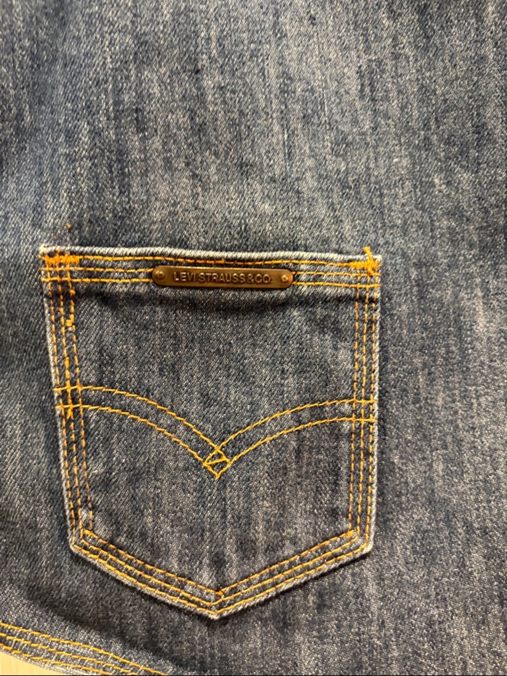 Classic Men's Levi’s Denim Vest - Blue - Picture 4 of 8